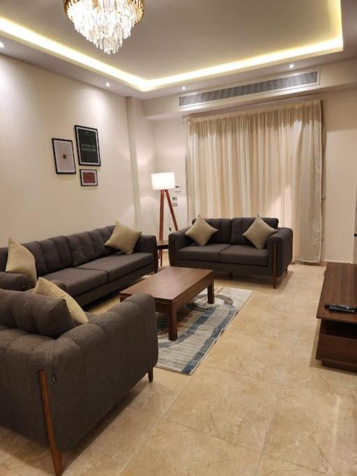 Luxury Families Only Daire *